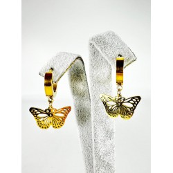 Gold Kelebek Detaylı Küpe